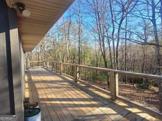636 Bear Paw Trail, Blue Ridge, GA 30513