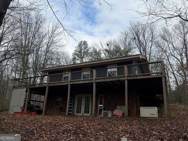 636 Bear Paw Trail, Blue Ridge, GA 30513