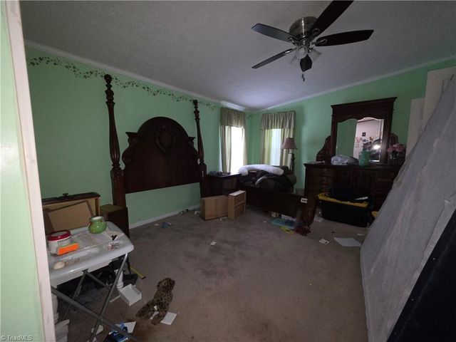 108 carr Street, Jonesville, NC 28642