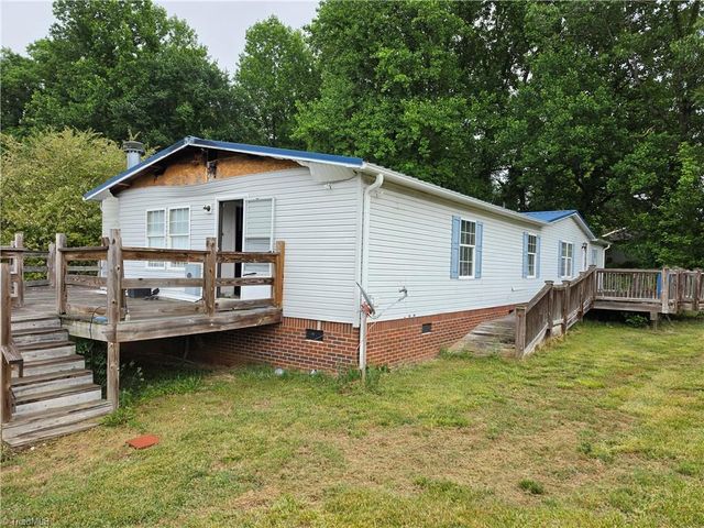 108 carr Street, Jonesville, NC 28642