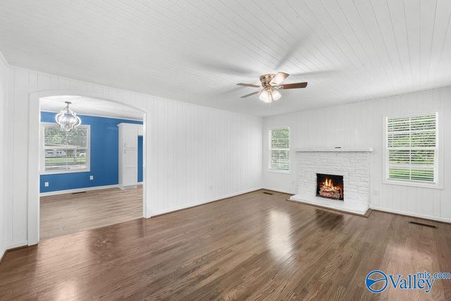 305 Greene Street SE, Attalla, AL 35954