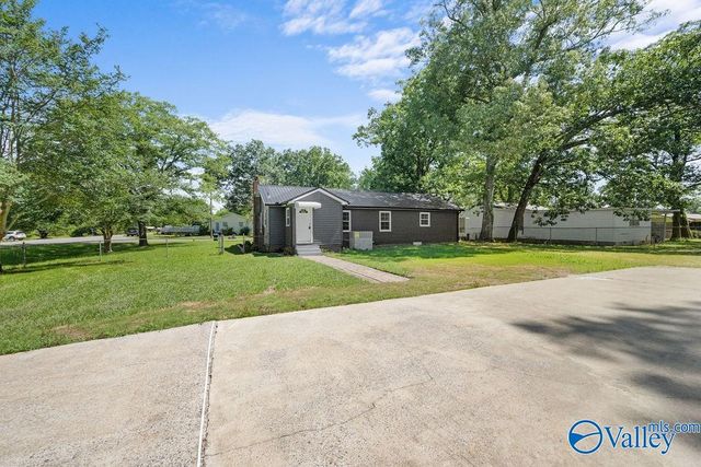 305 Greene Street SE, Attalla, AL 35954