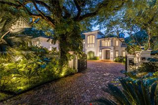 2820 Brickell Avenue, Miami, FL 33129