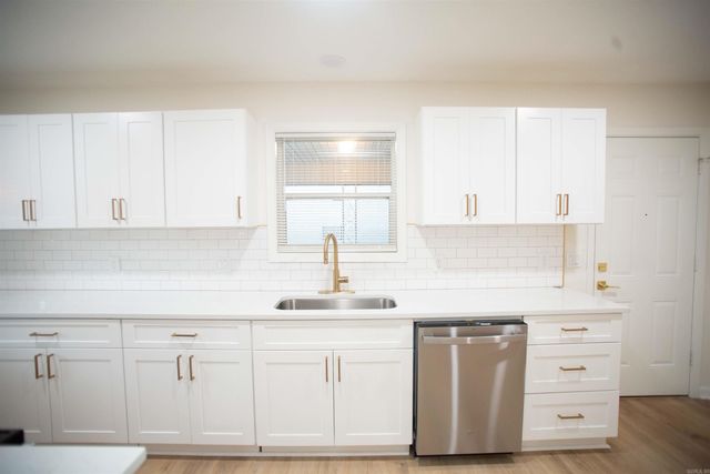 6905 W 34th Street, Little Rock, AR 72204