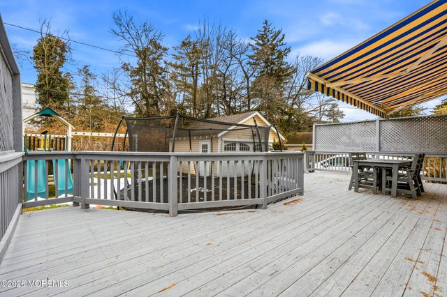 14 Norwood Court, West Long Branch, NJ 07764