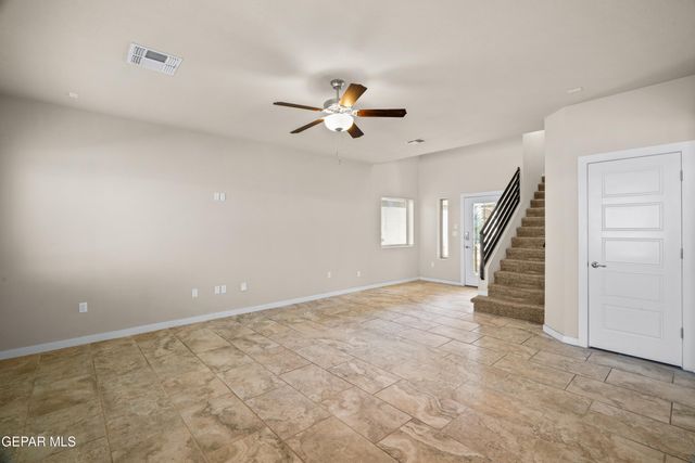 2041 Blue Valley Avenue, Socorro, TX 79927