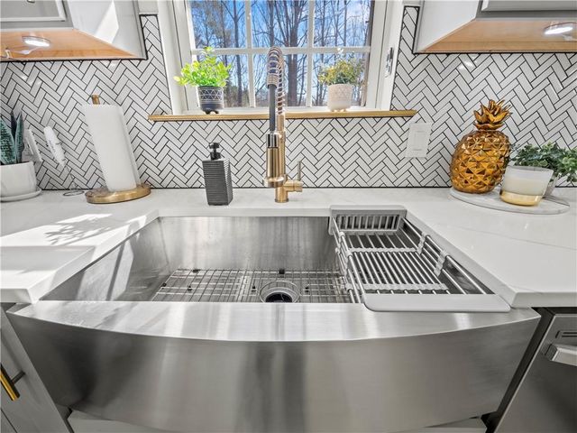 7235 Ironwood Drive, Gainesville, GA 30507