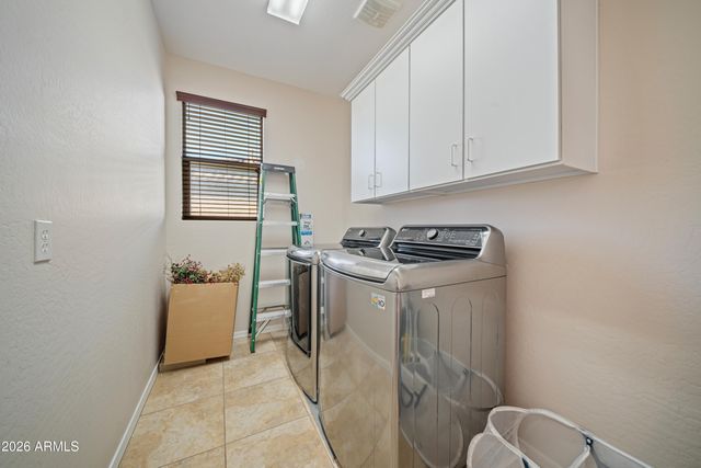 26862 N 87TH Drive, Peoria, AZ 85383