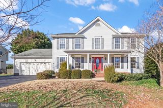 64 WALNUT FARMS PKWY, Fredericksburg, VA 22405