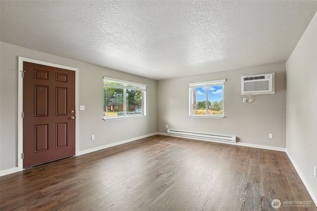 516 E Pine Street, Walla Walla, WA 99362