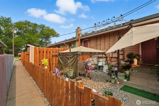 516 E Pine Street, Walla Walla, WA 99362