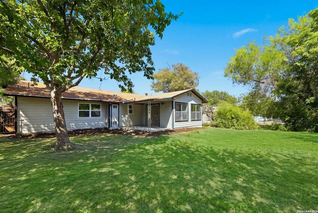 5606 Ponderosa Dr, San Antonio, TX 78240