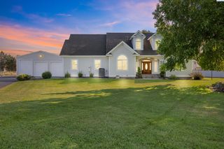 101304 N Billings Ct, West Richland, WA 99353