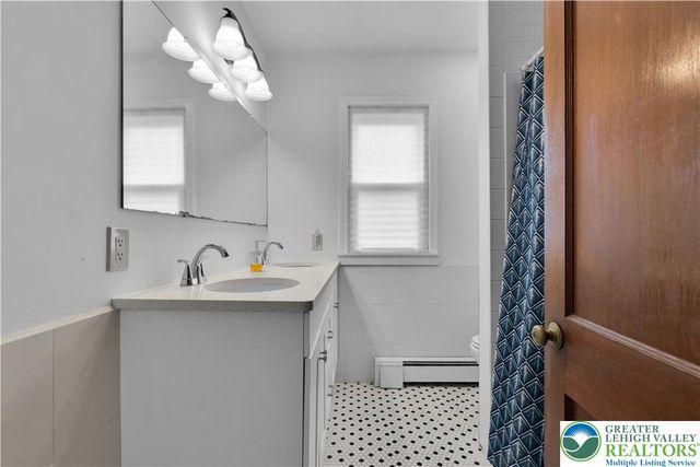 5140 Route 873, North Whitehall Twp, PA 18078
