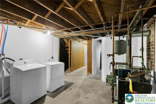 5140 Route 873, North Whitehall Twp, PA 18078