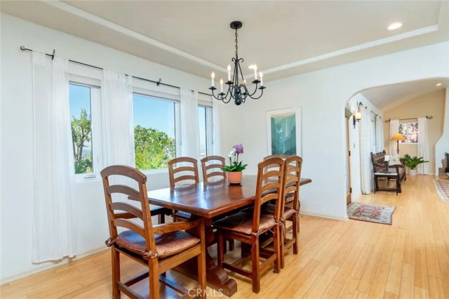 1404 Corona Drive, Glendale, CA 91205