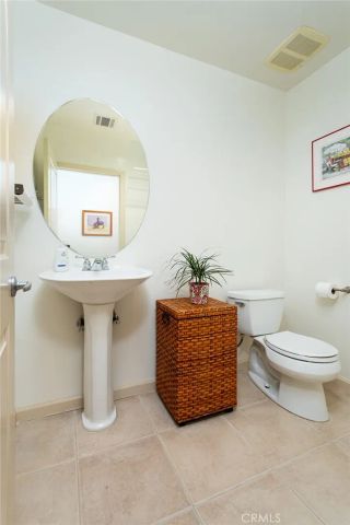 1404 Corona Drive, Glendale, CA 91205
