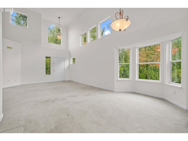 12262 Sw 114TH Ter, Portland, OR 97223