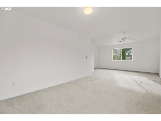 12262 Sw 114TH Ter, Portland, OR 97223