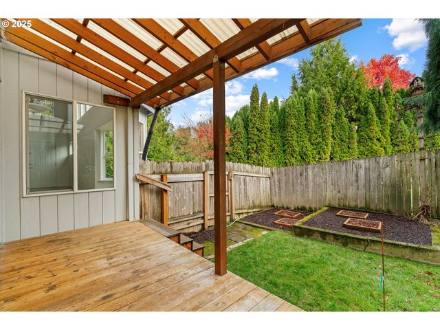 12262 Sw 114TH Ter, Portland, OR 97223