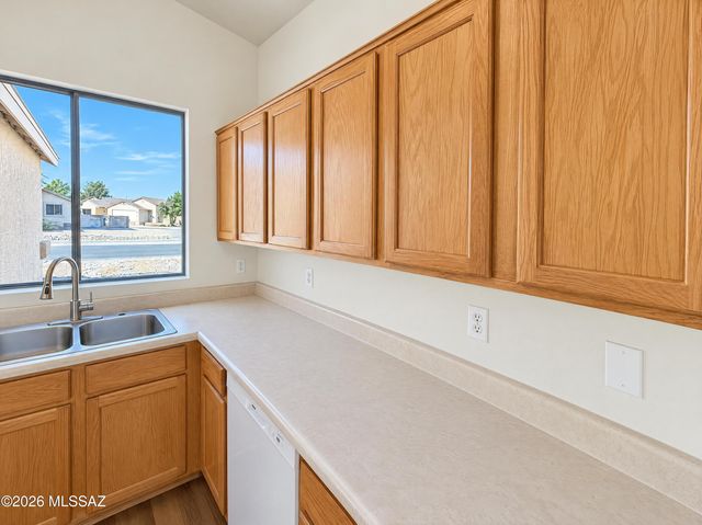 6013 S Galiuro Drive, Tucson, AZ 85706