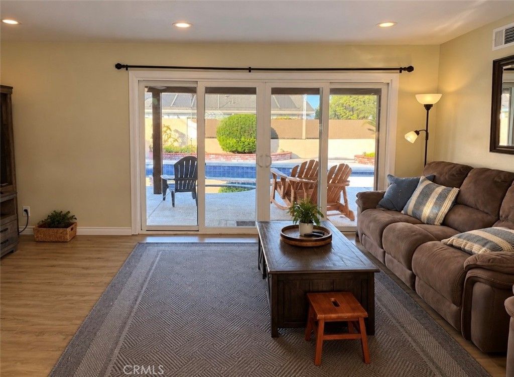 10291 Ethel St, Cypress, CA 92660 — exterior