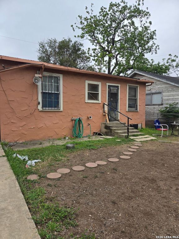 545 Cottonwood, San Antonio, TX 78225