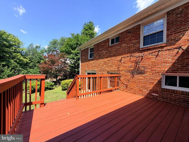 7529 CAYUGA AVE, Bethesda, MD 20817