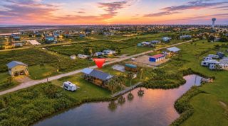 1273 Diamond Road, Crystal Beach, TX 77650