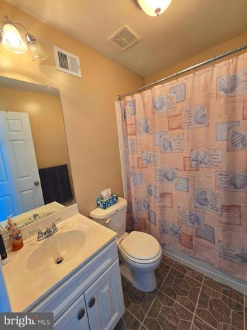 1438 WELLSPRING DR, Aberdeen, MD 21001