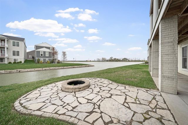 4036 Hempstead Street, St Charles, MO 63301