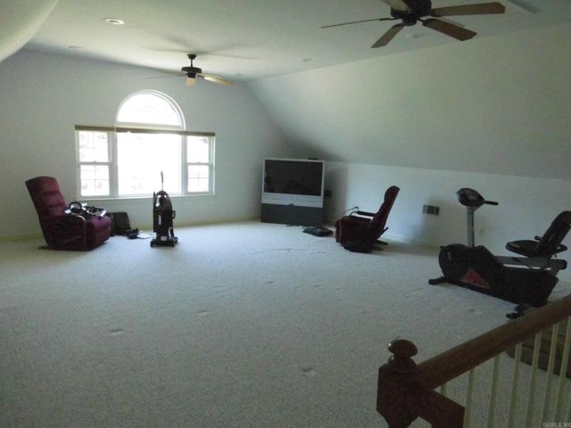 335 Mckenzie, Hensley, AR 72065