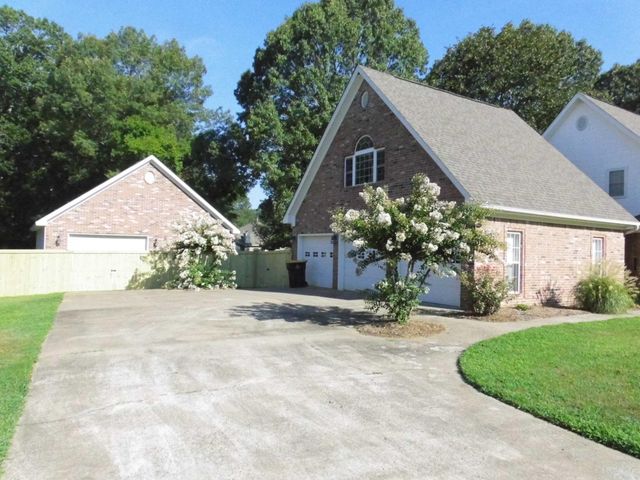 335 Mckenzie, Hensley, AR 72065