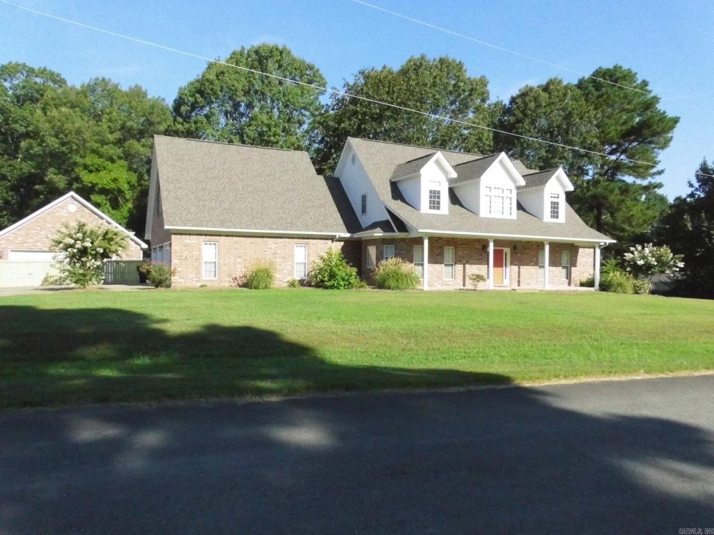 335 Mckenzie, Hensley, AR 72065