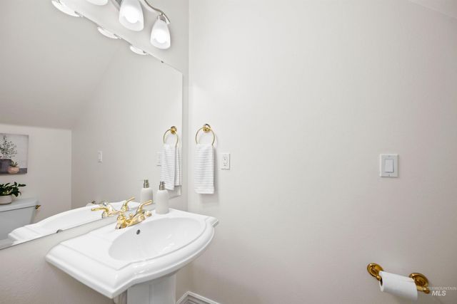 9318 W Pandion Court, Boise, ID 83703