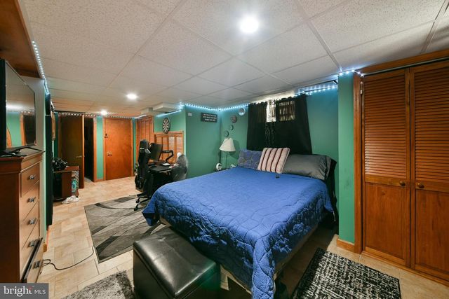 203 ROBBINS ST, Philadelphia, PA 19111