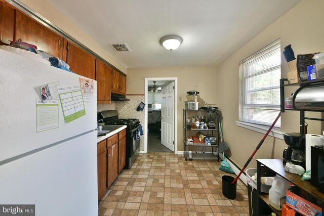 203 ROBBINS ST, Philadelphia, PA 19111