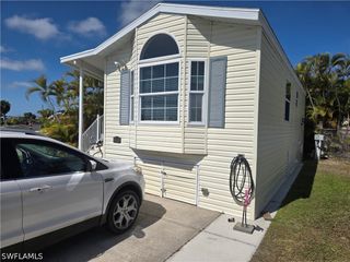 19681 Summerlin RD 513, Fort Myers, FL 33908