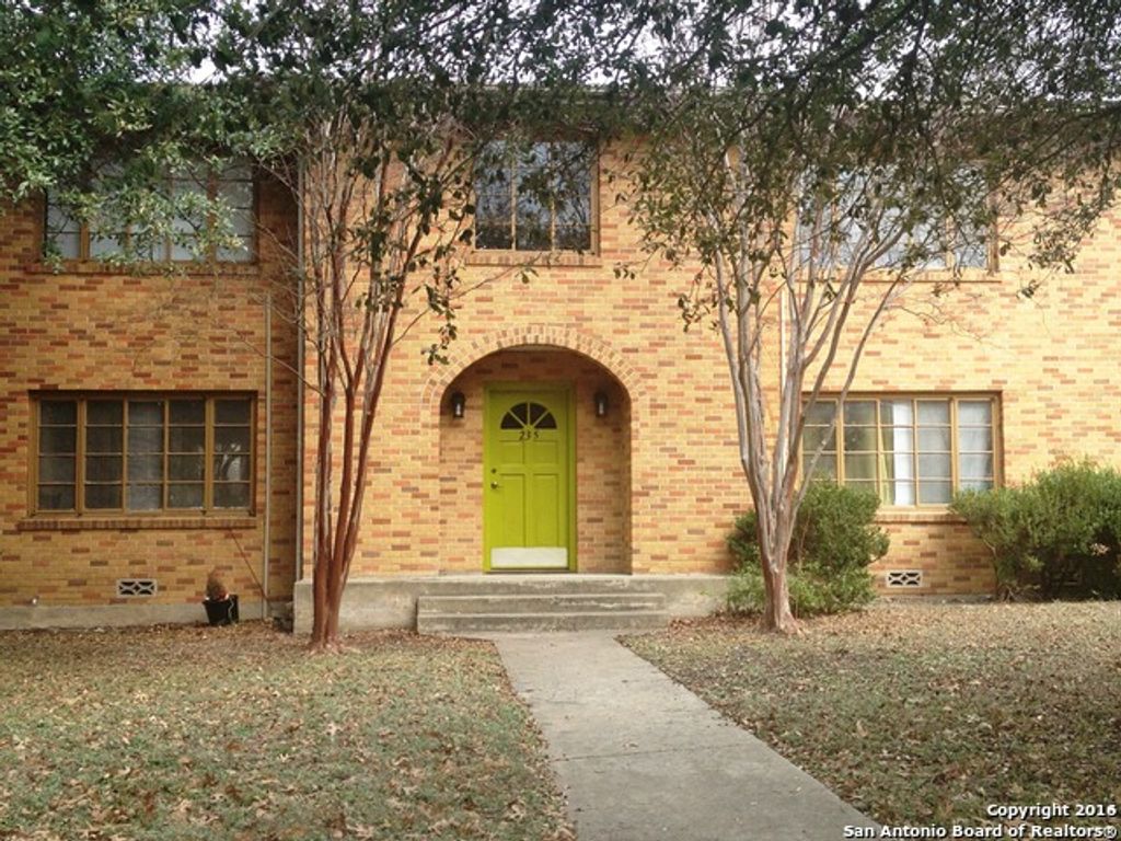 235 Natalen Ave Apt 4, San Antonio, TX 78209