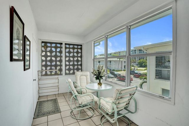 4501 S Ocean Boulevard B3, South Palm Beach, FL 33480