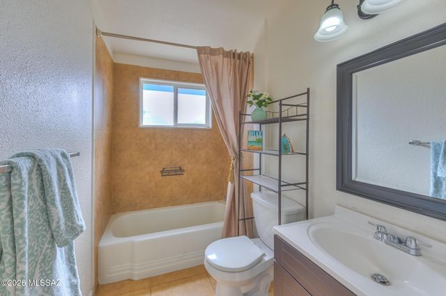 100 E Freihage Drive, Sierra Vista, AZ 85635