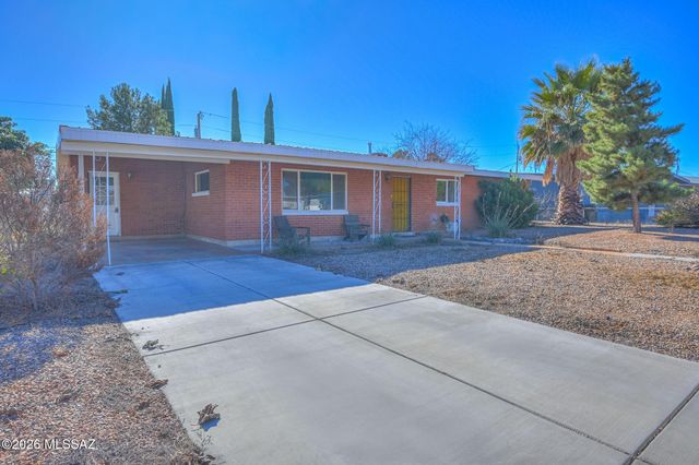 100 E Freihage Drive, Sierra Vista, AZ 85635