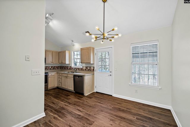 6 Gidding Ct, Irmo, SC 29063