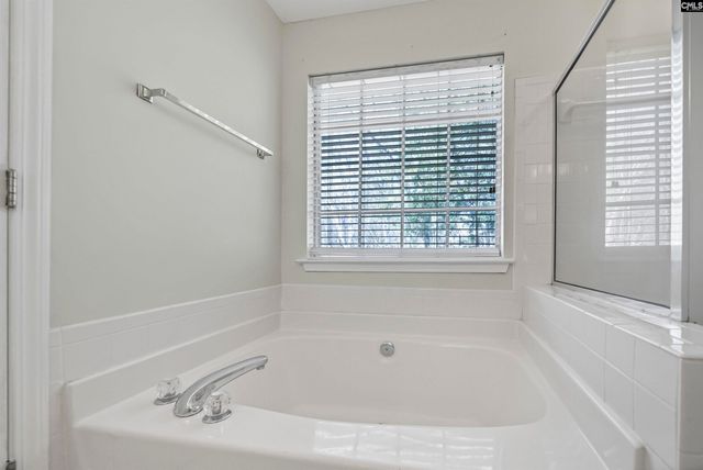 6 Gidding Ct, Irmo, SC 29063