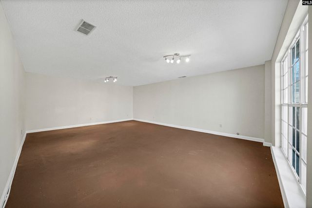 6 Gidding Ct, Irmo, SC 29063