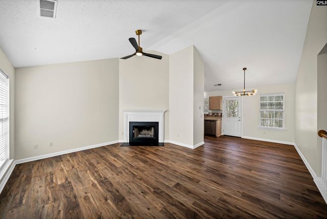 6 Gidding Ct, Irmo, SC 29063