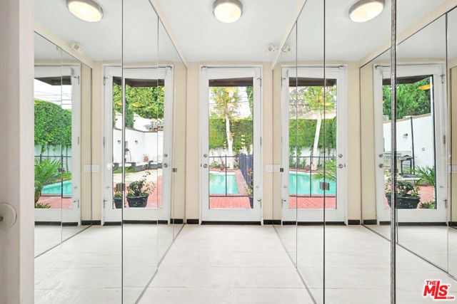 469 S Hamel Road, Los Angeles, CA 90048