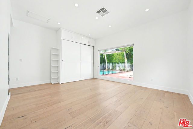 469 S Hamel Road, Los Angeles, CA 90048