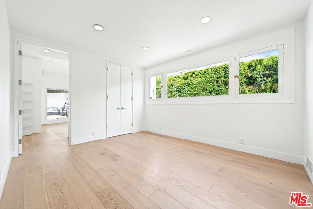 469 S Hamel Road, Los Angeles, CA 90048