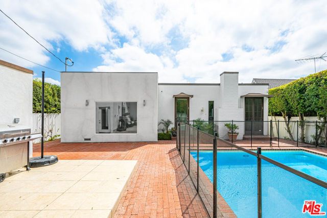 469 S Hamel Road, Los Angeles, CA 90048